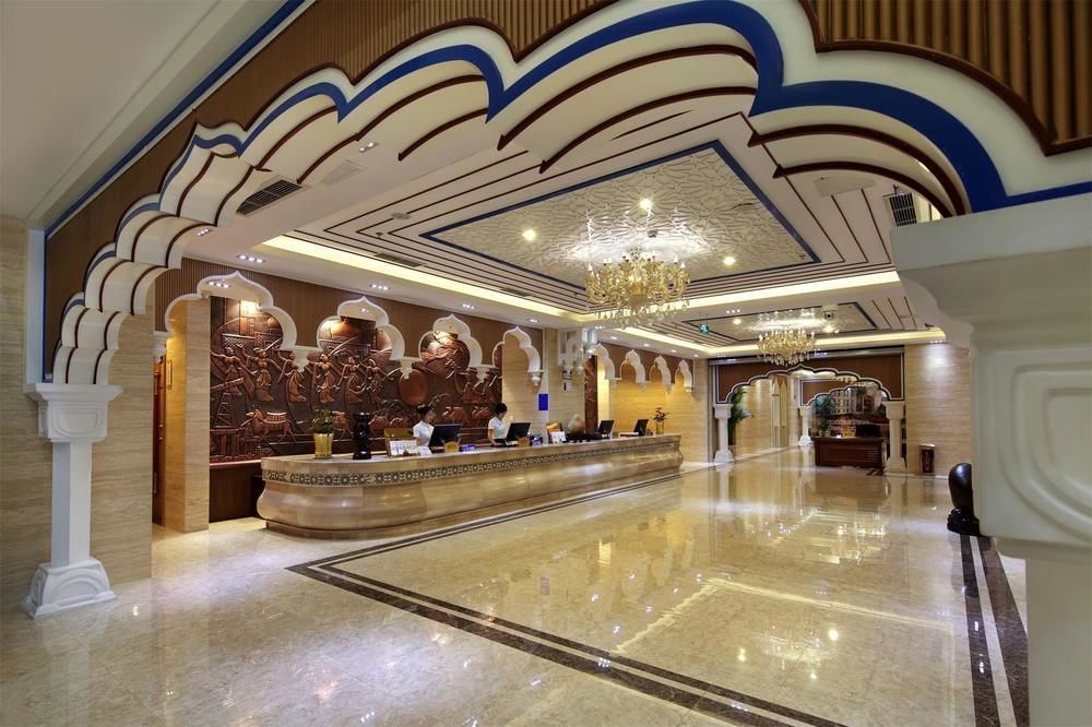 Central Asian Hotel Chengdú Exterior foto
